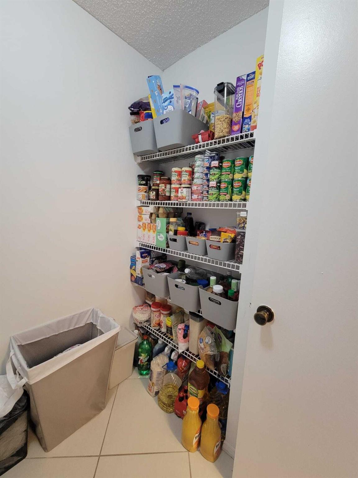 BOYNTON LANDINGS CONDOMIN - Residential Lease