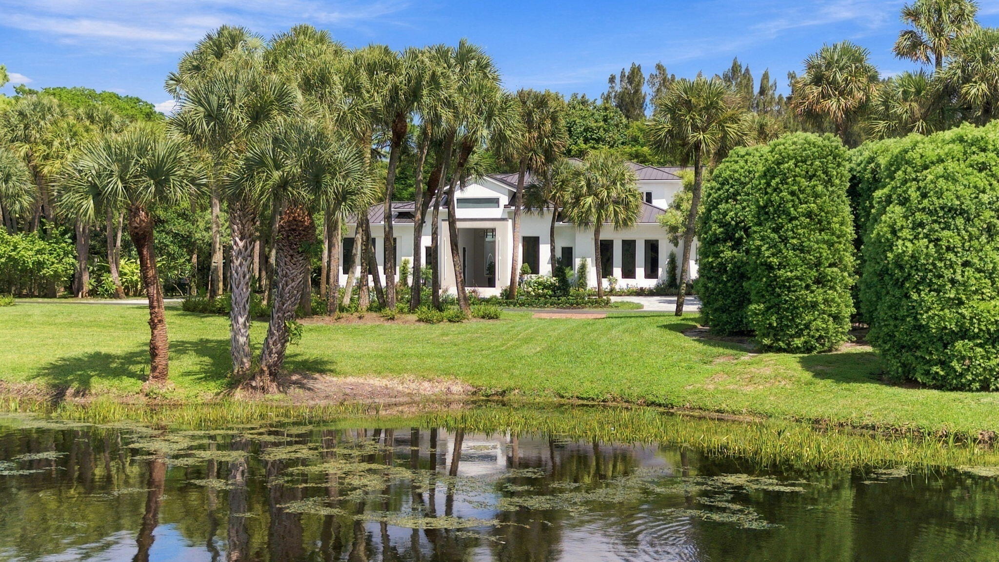 16132 Bridlewood Circle