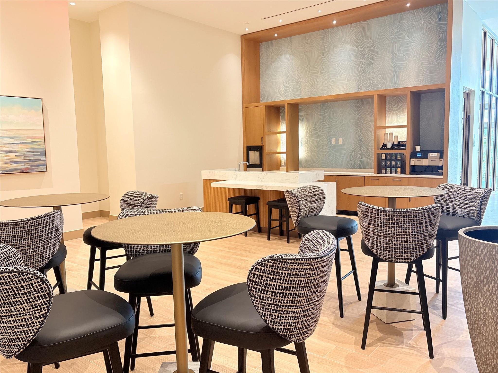 SELENE - Residential Lease