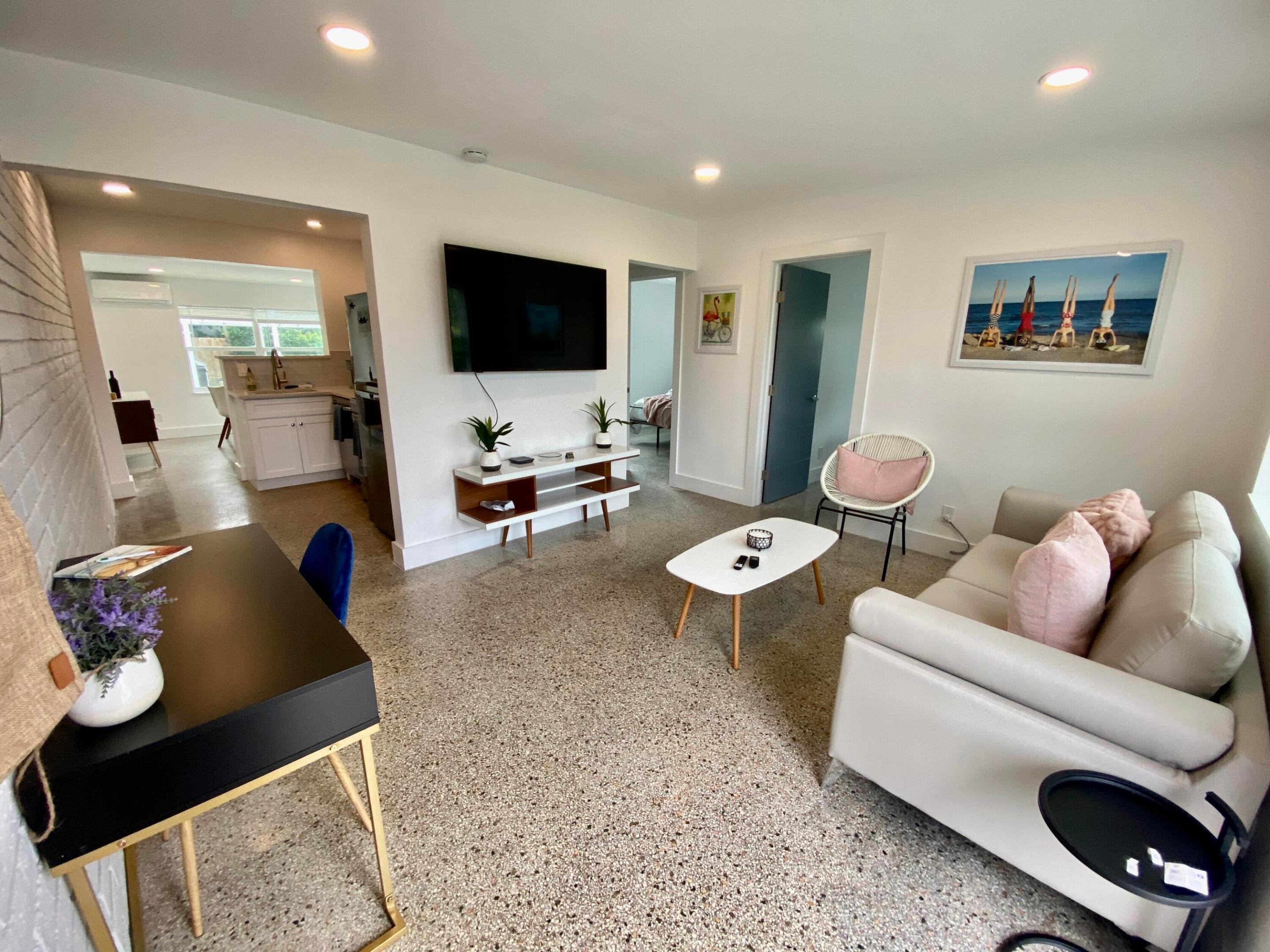 LINNS ADD TO OSCEOLA PARK - Residential Income