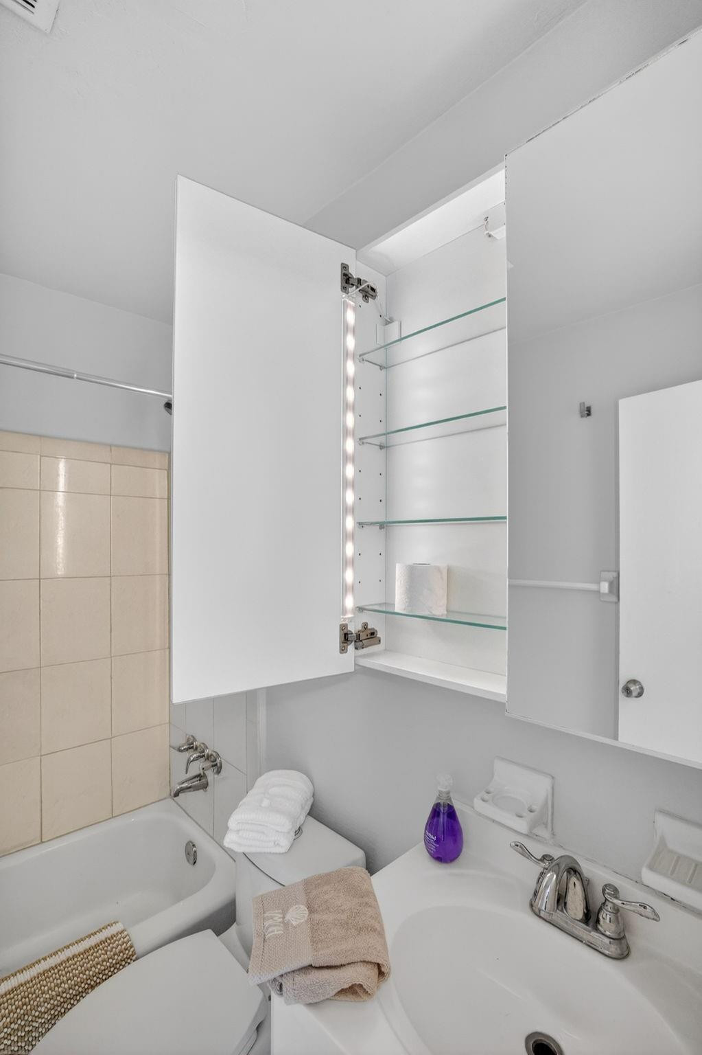 Azul At Kimerly Lake - Residential