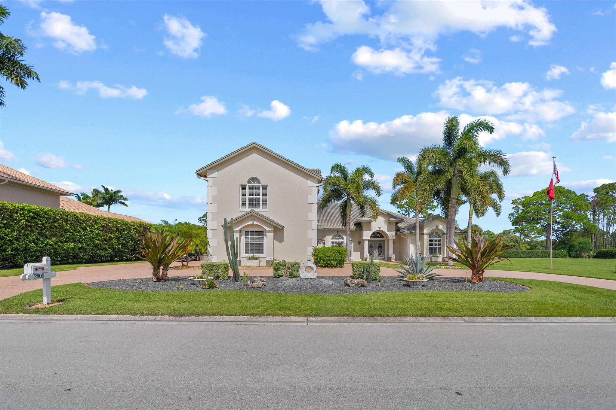 2800 Bent Pine Drive