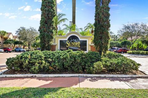 10360 Fox Trail Road S 1613 Royal Palm Beach FL 33411