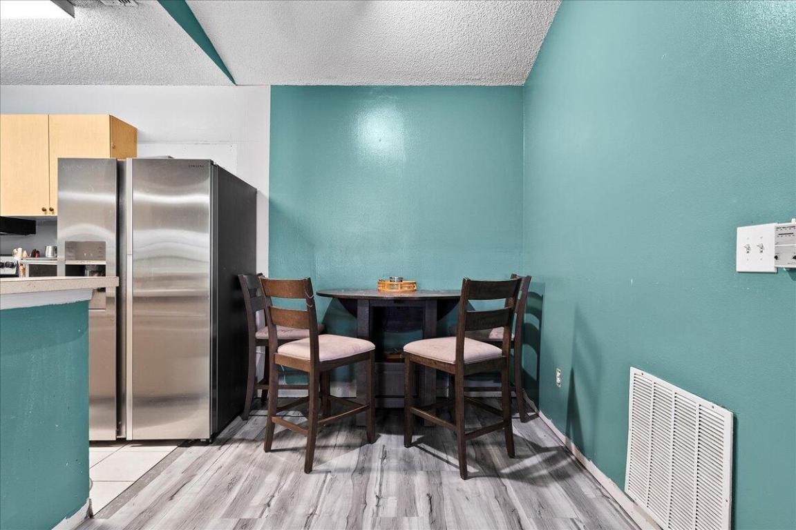 SPA AT SUNSET ISLES CONDOMINIUM - Residential