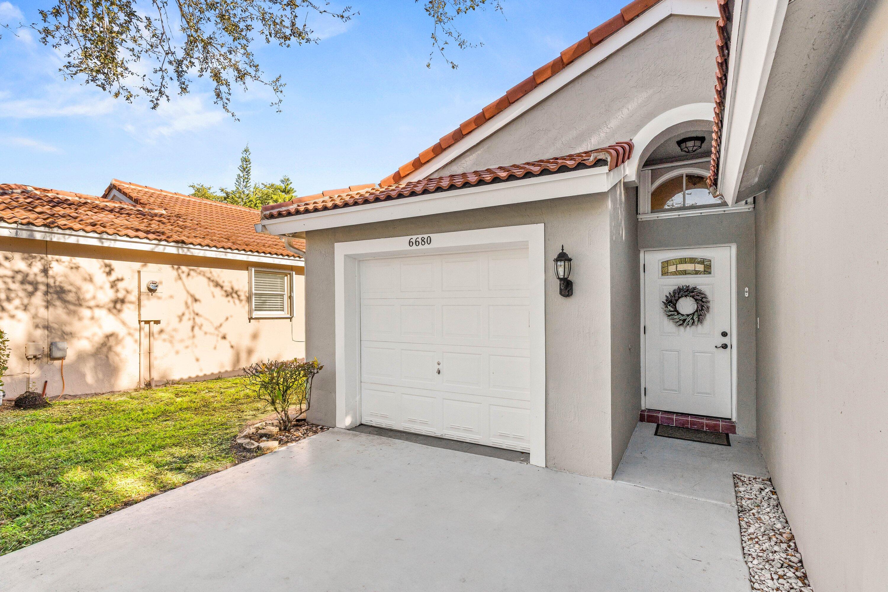 6680 Green Island Circle