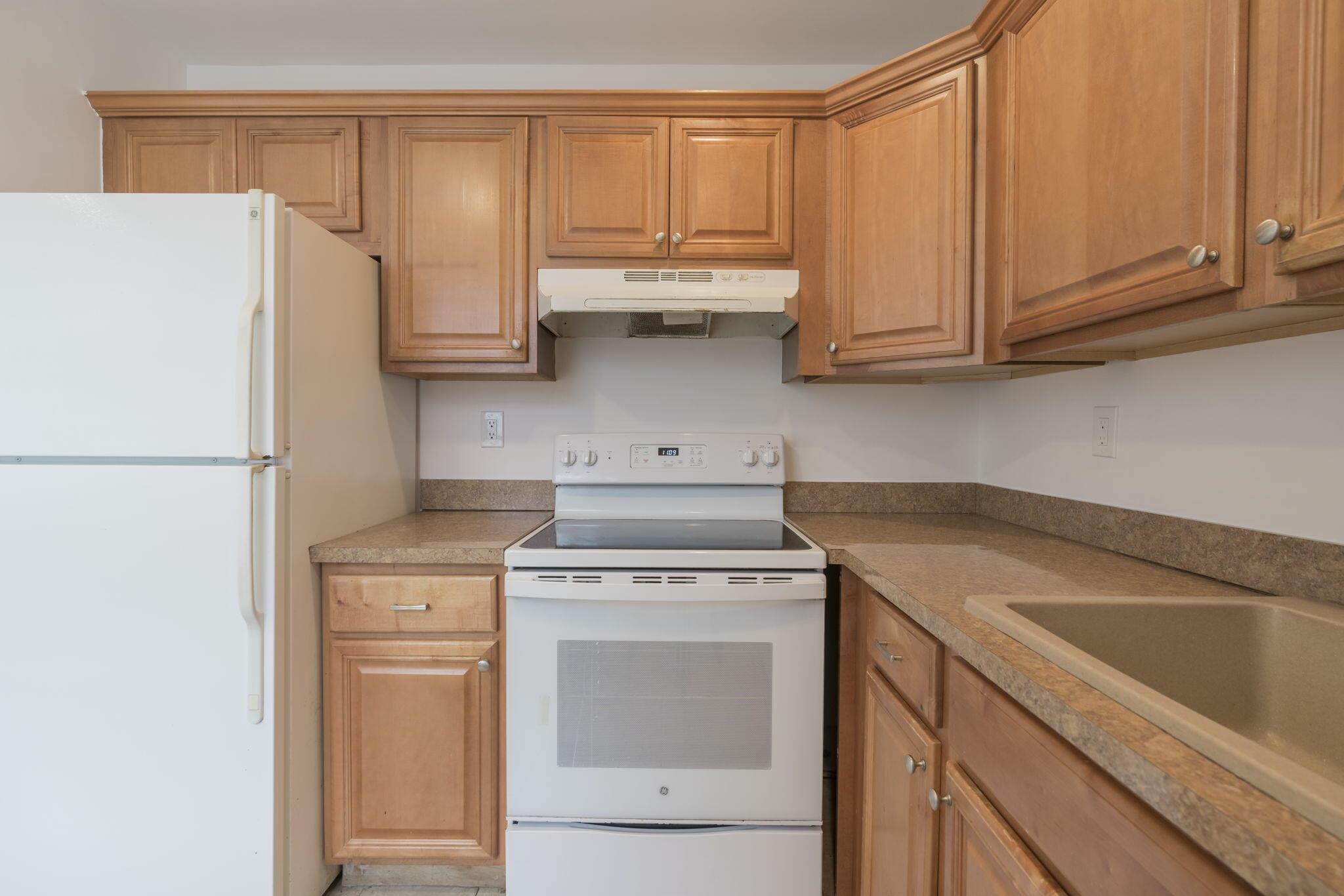 KINGS POINT NORMANDY COND - Residential