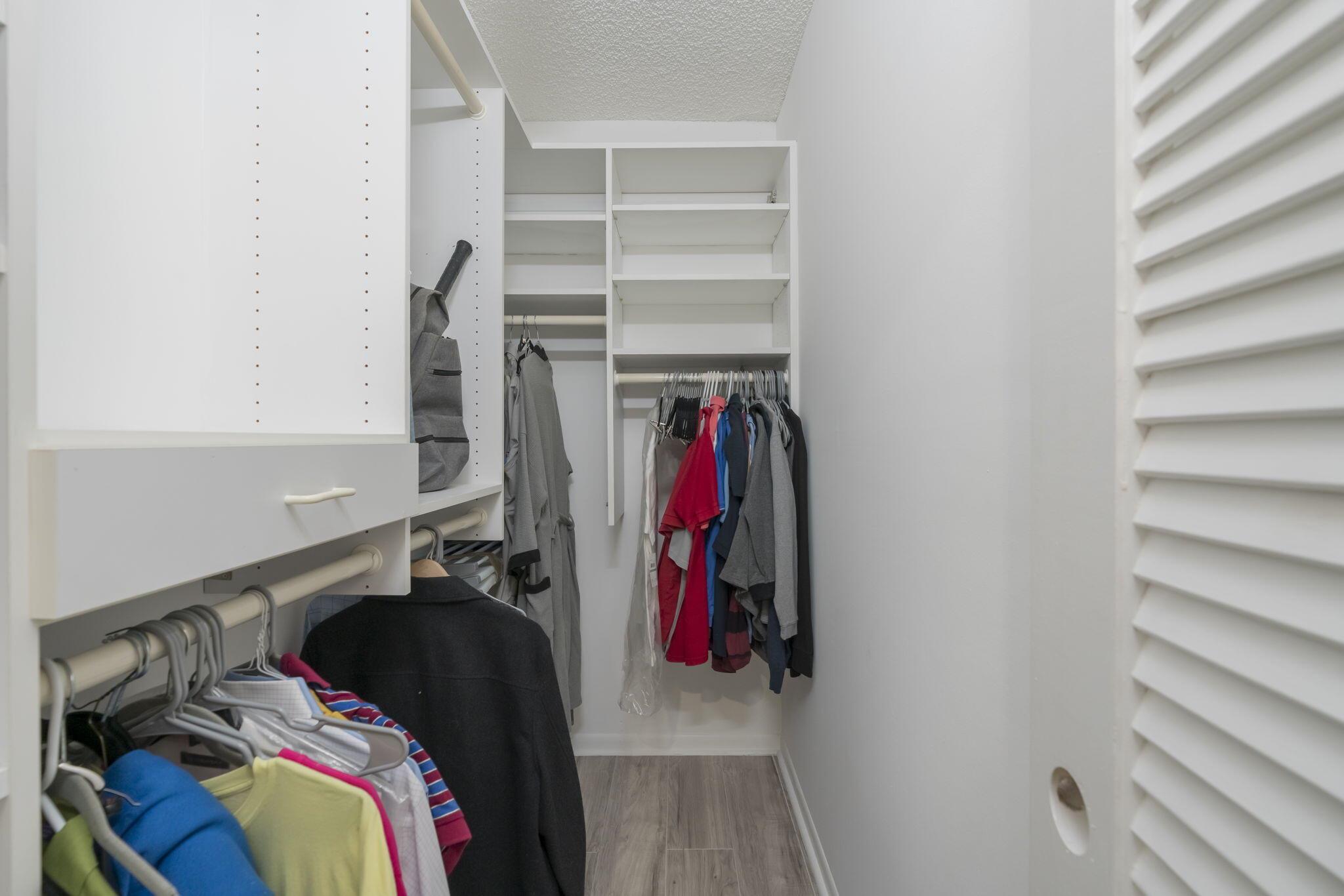 KINGS POINT NORMANDY COND - Residential