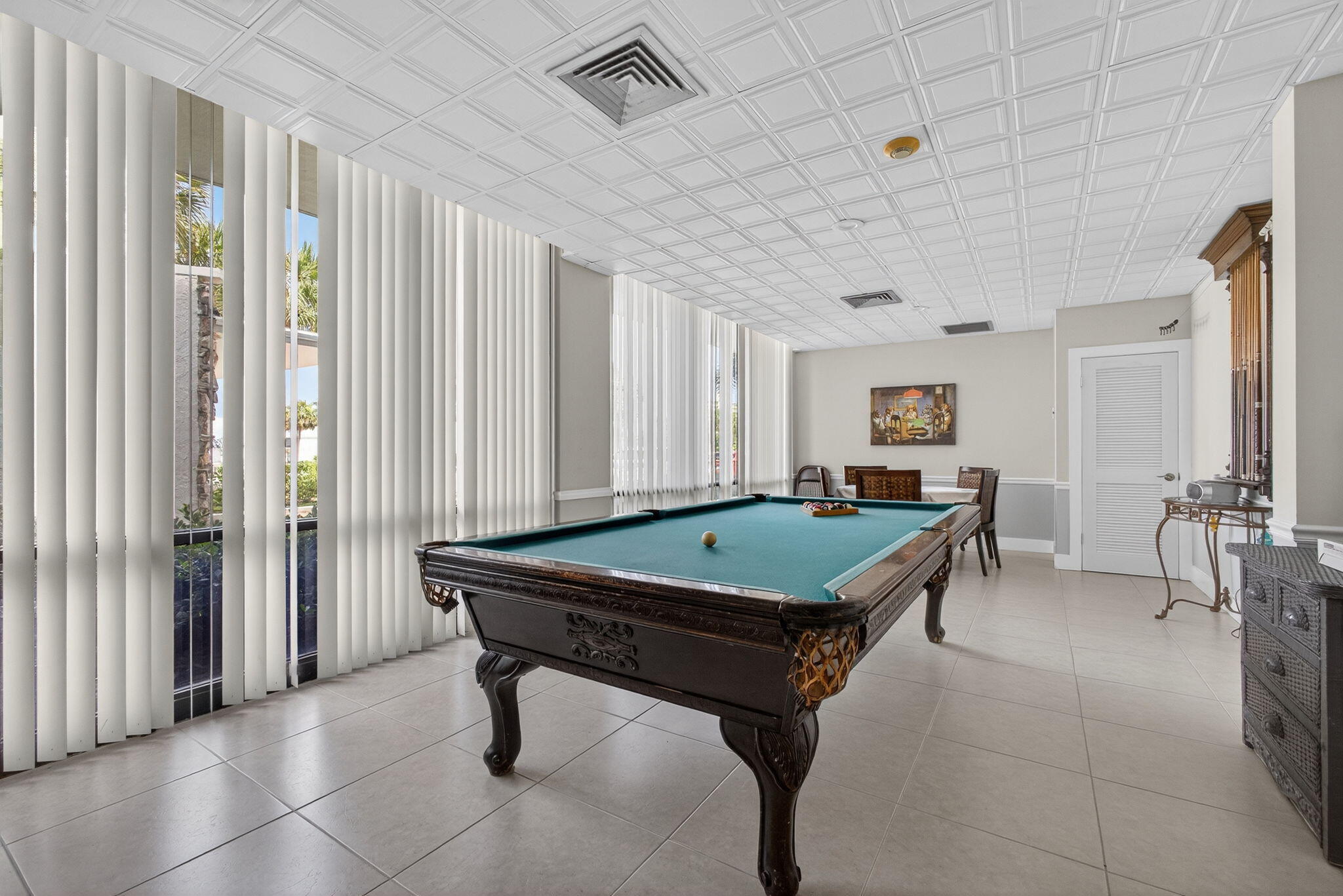 GEMINI CONDO - Residential