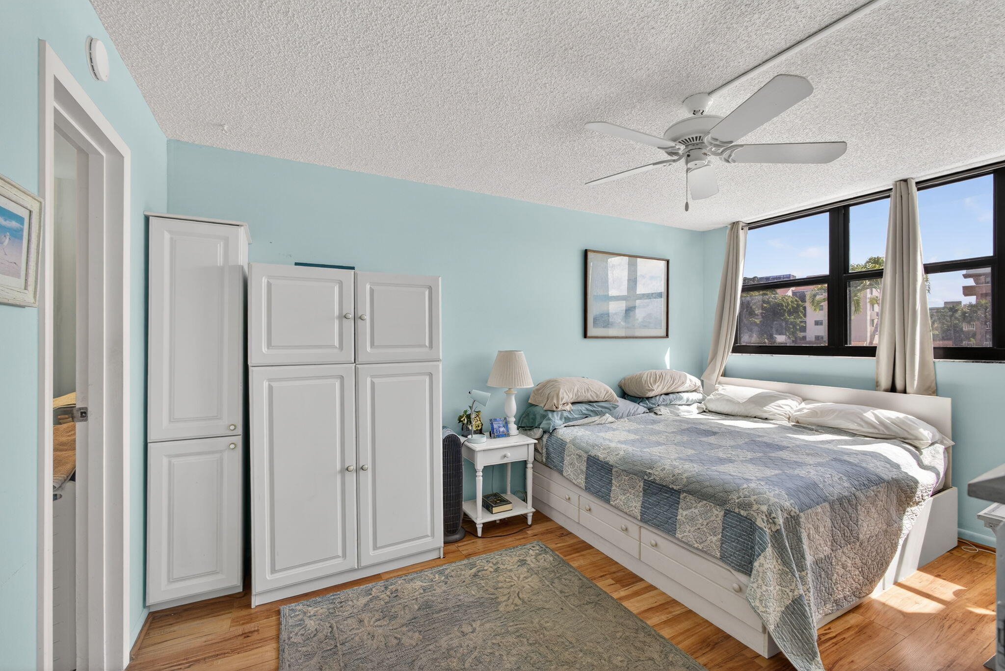 GEMINI CONDO - Residential