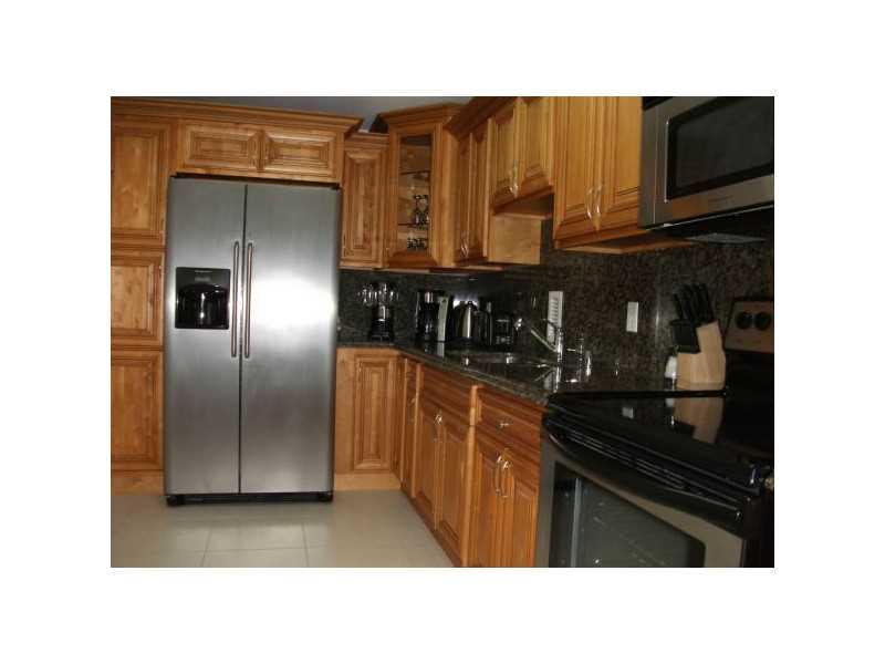 TIDES ON HOLLYWOOD BEACH - Residential