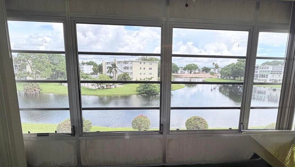 Photo of 3031 Ashby D, Deerfield Beach, FL 33442 (MLS # B26072704)
