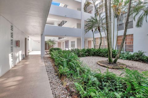 Tiny photo for 6923 Cypress Road #D12, Plantation, FL 33317 (MLS # F10554921)