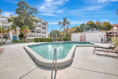Tiny photo for 6923 Cypress Road #D12, Plantation, FL 33317 (MLS # F10554921)