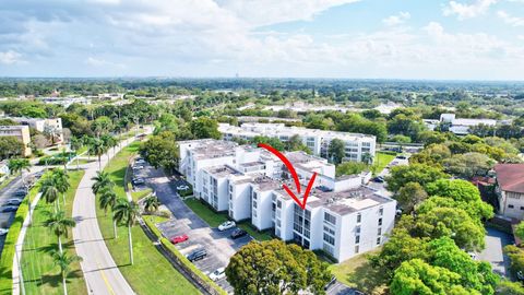 Tiny photo for 6923 Cypress Road #D12, Plantation, FL 33317 (MLS # F10554921)