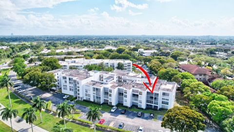 Tiny photo for 6923 Cypress Road #D12, Plantation, FL 33317 (MLS # F10554921)