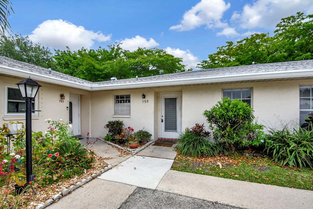 Photo of 795 Nantucket Circle, Lake Worth, FL 33467 (MLS # R10980772)