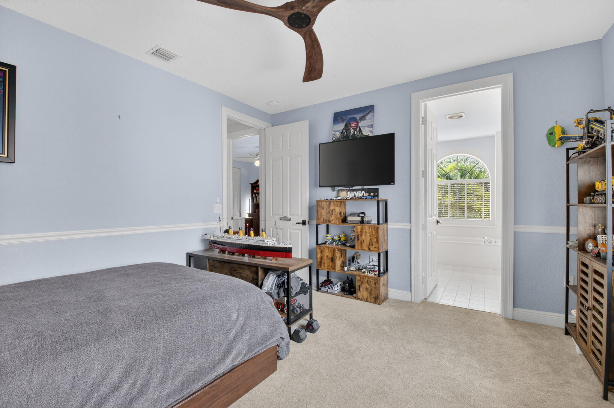 SATURNIA ISLES - Residential