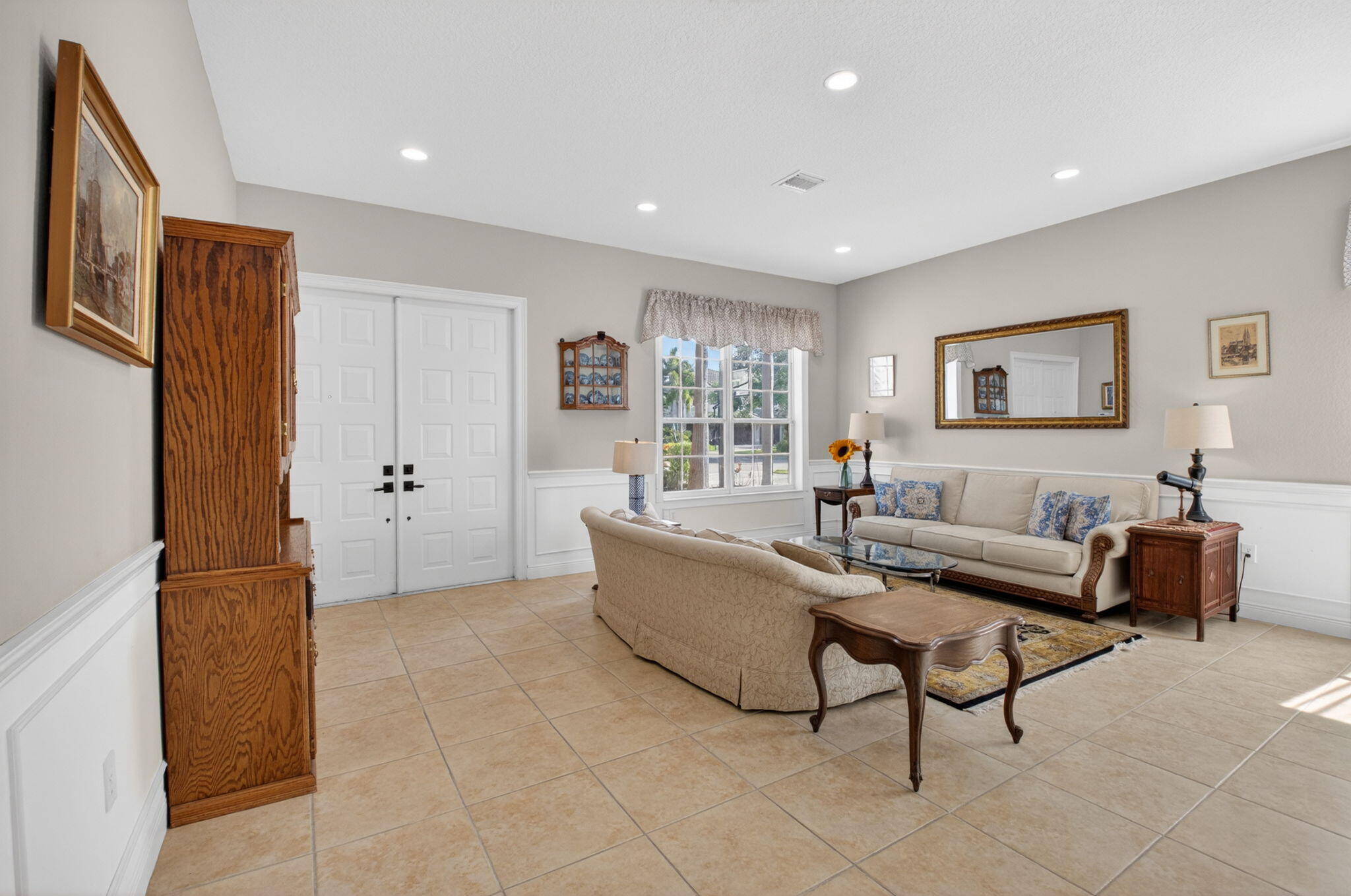 SATURNIA ISLES - Residential