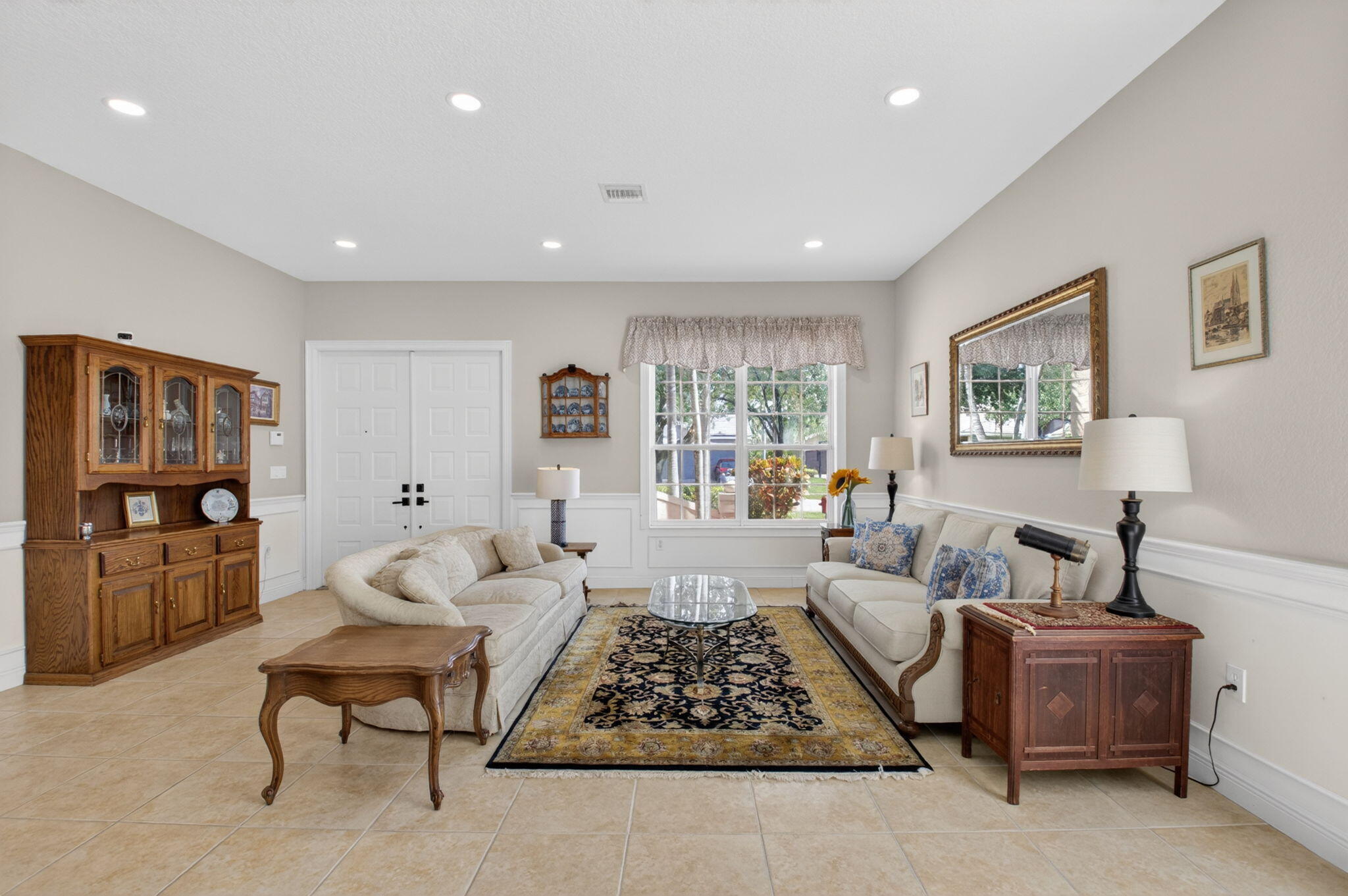 SATURNIA ISLES - Residential