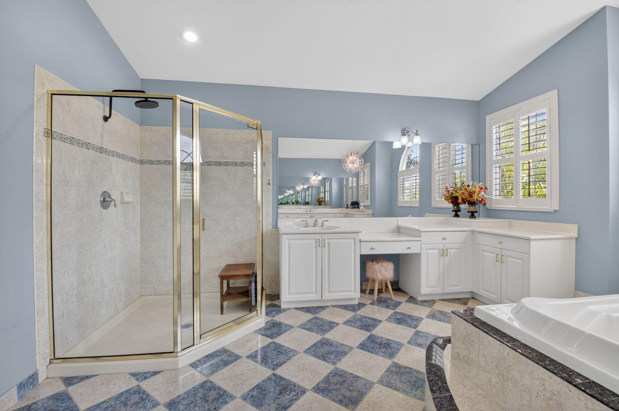 SATURNIA ISLES - Residential