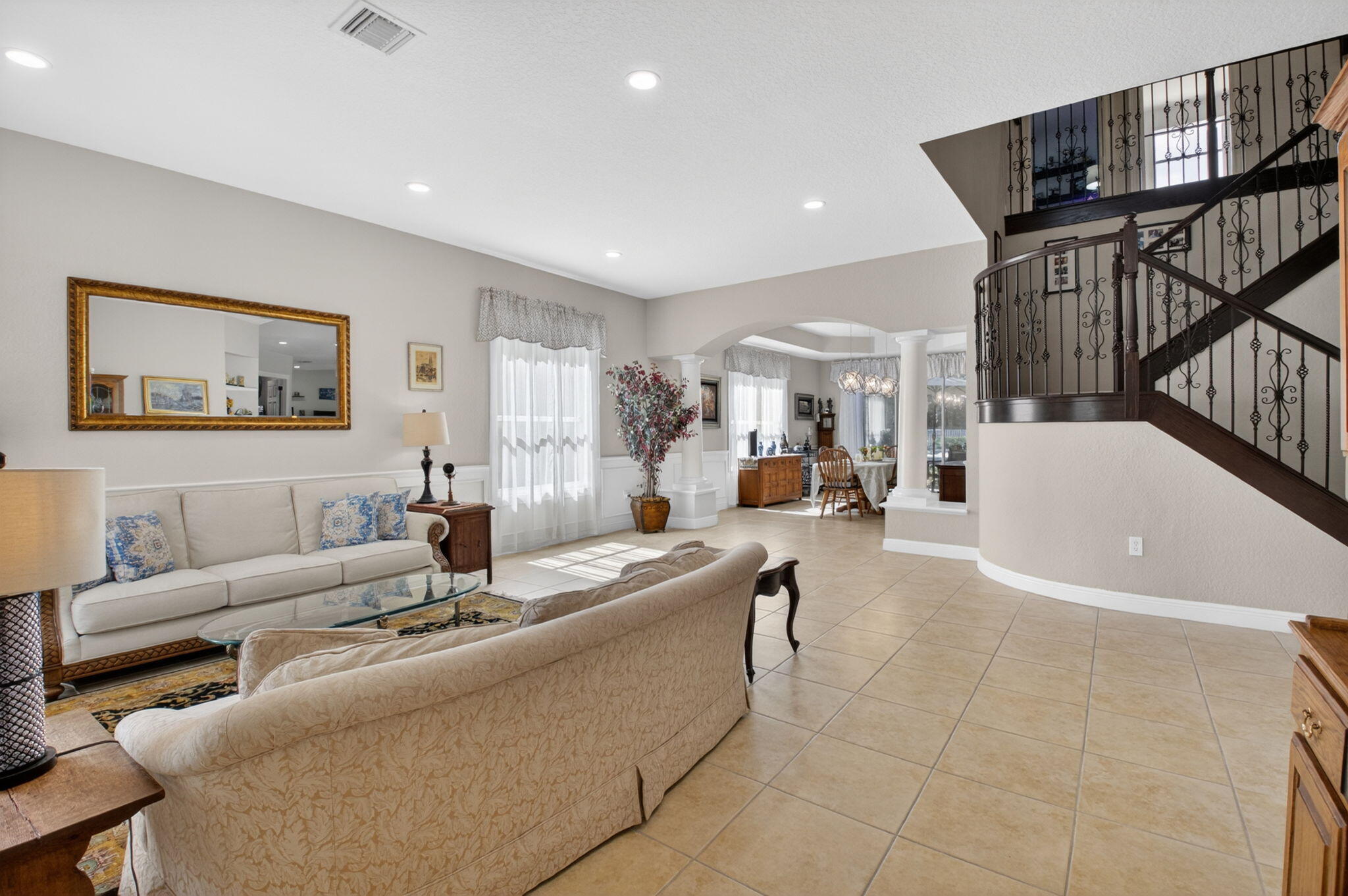 SATURNIA ISLES - Residential