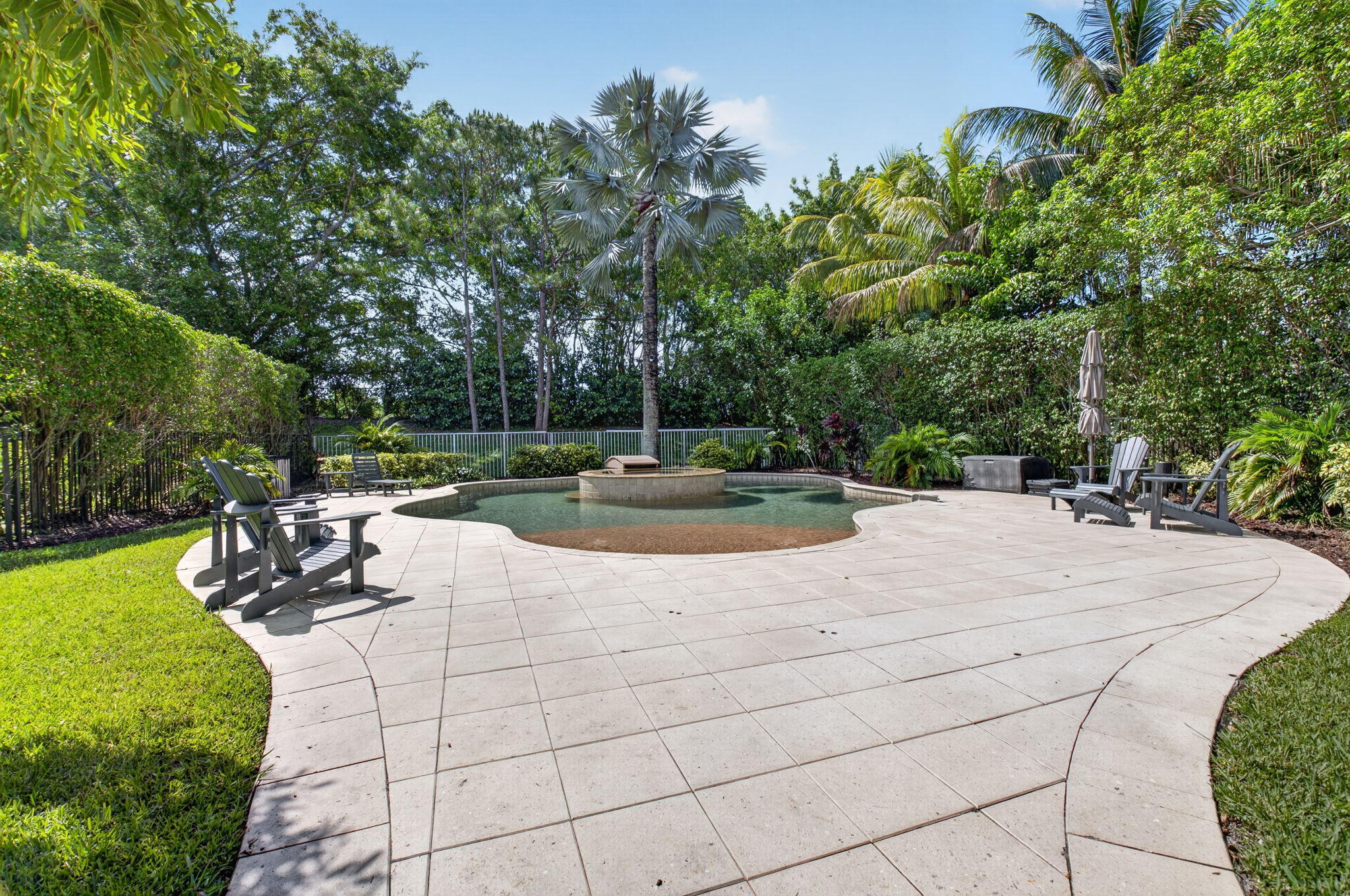 SATURNIA ISLES - Residential