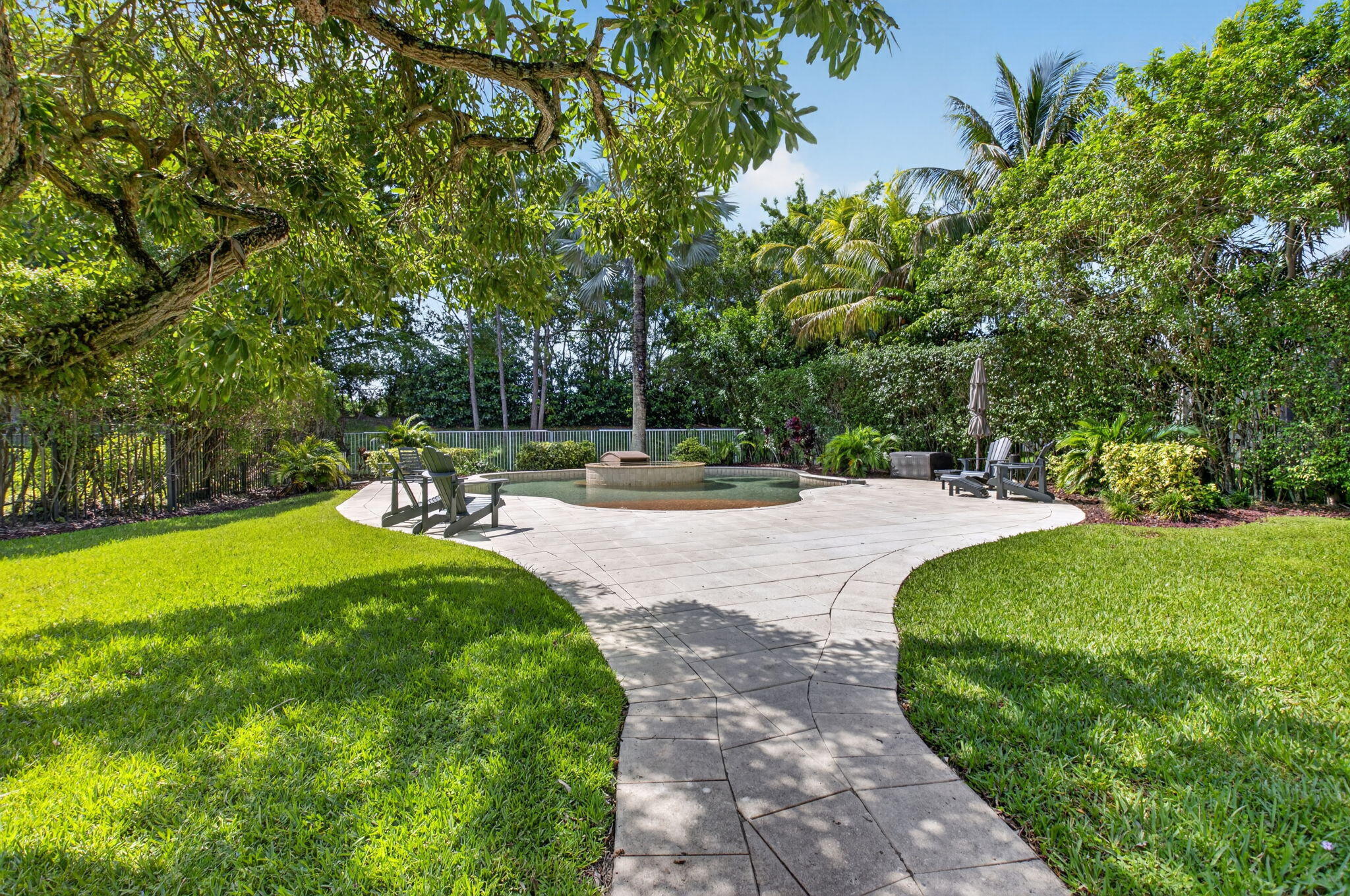 SATURNIA ISLES - Residential