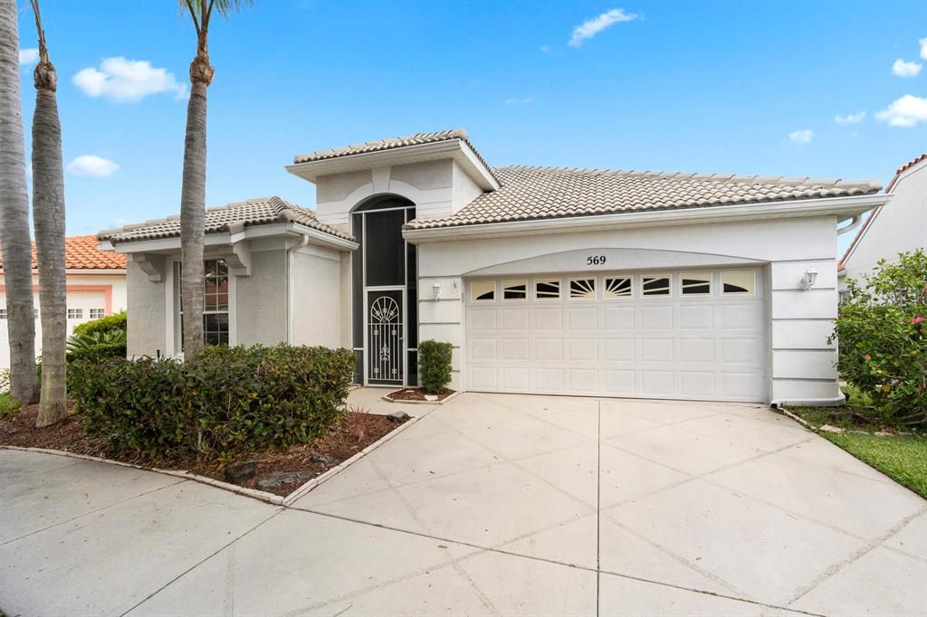 Photo of 569 SW St. Georges Bay, Port Saint Lucie, FL 34986 (MLS # R10704909)