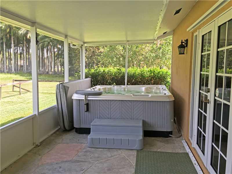 ROLLING OAKS - Residential