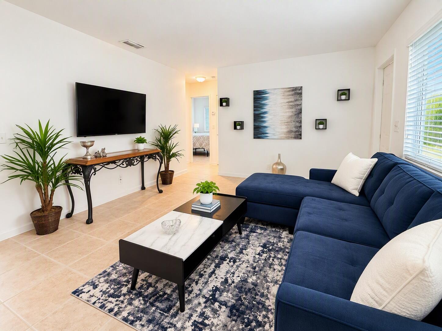 131 NE 19th Avenue 1-3