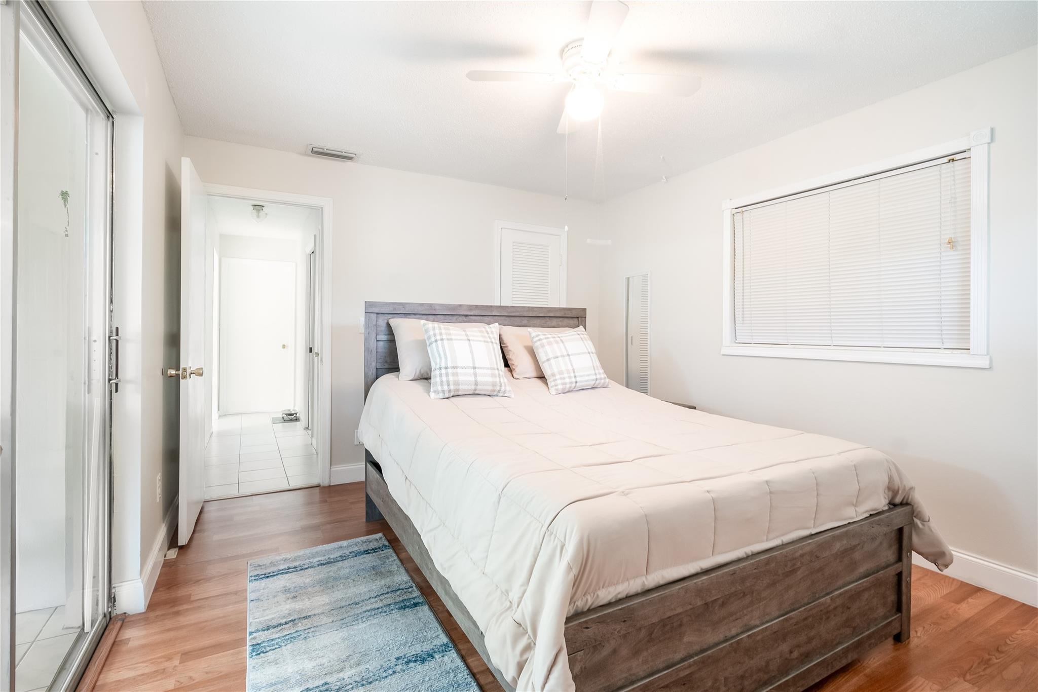 Paradise Gardens 67-37 B - Residential