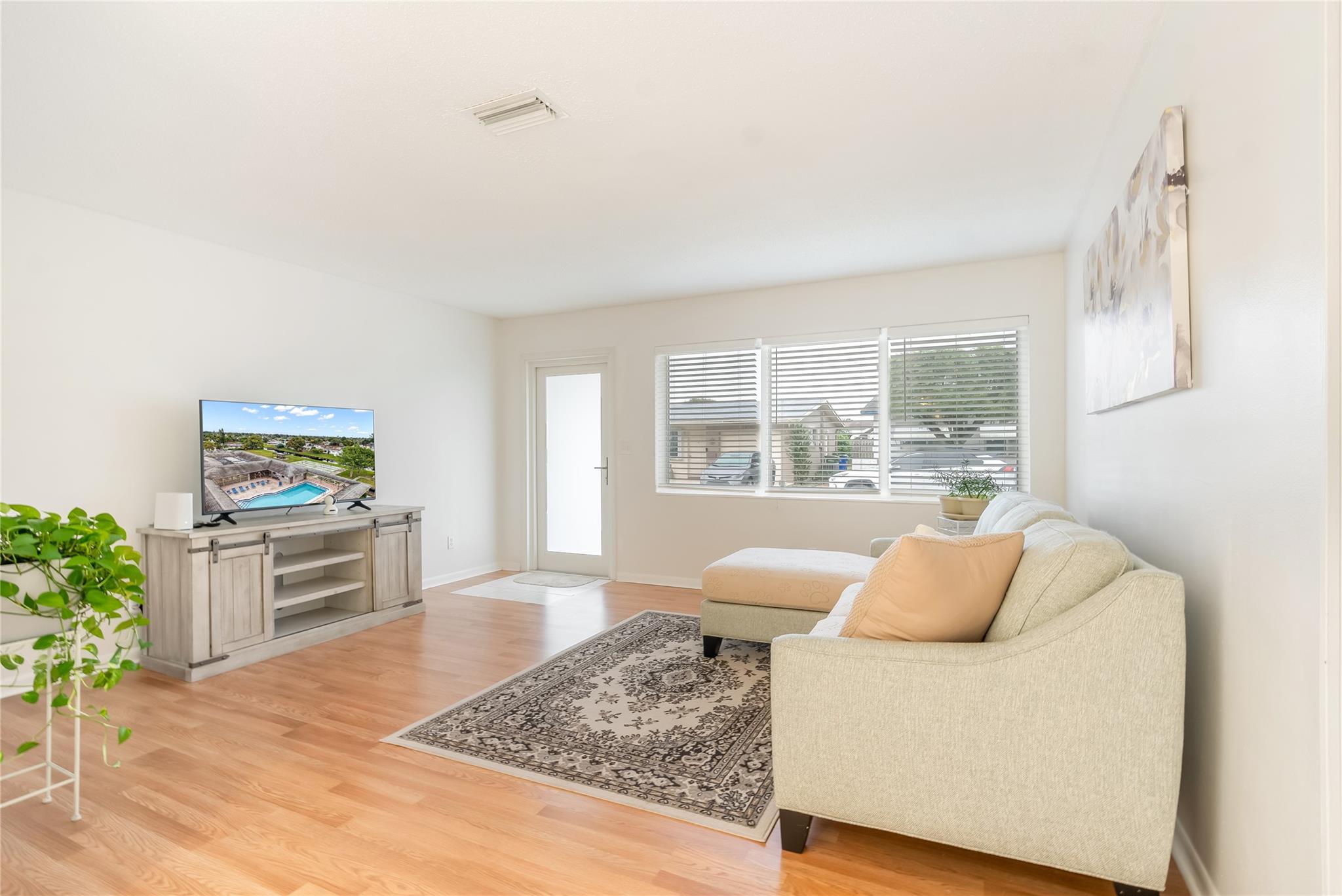 Paradise Gardens 67-37 B - Residential