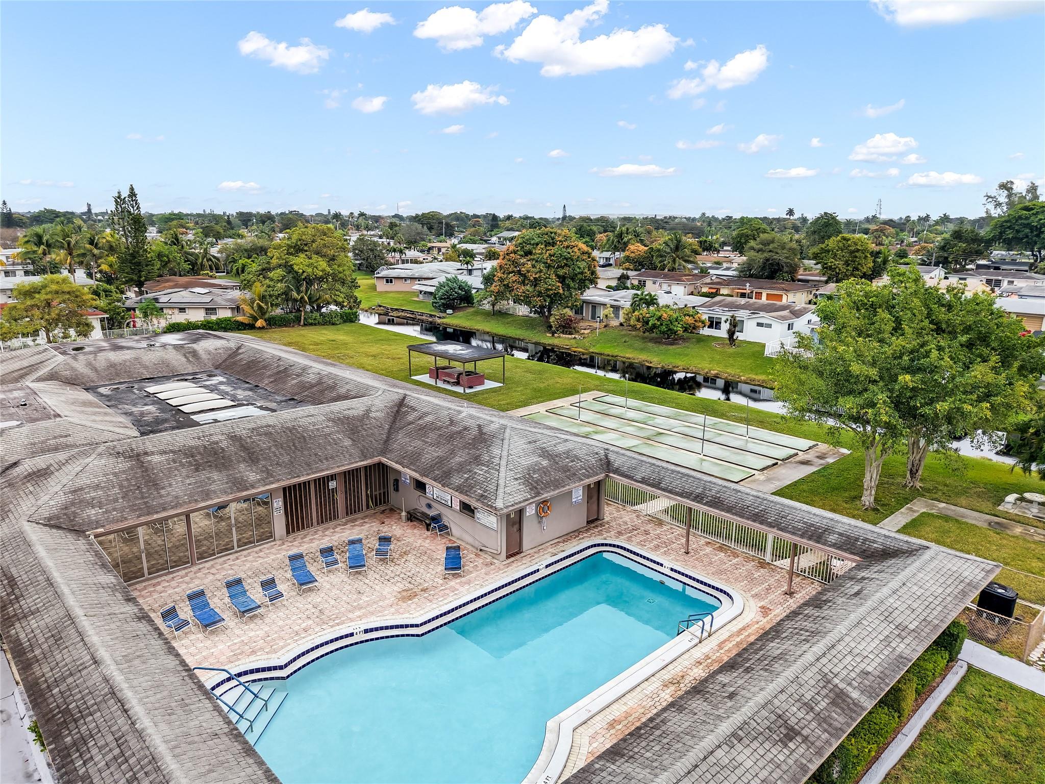 Paradise Gardens 67-37 B - Residential