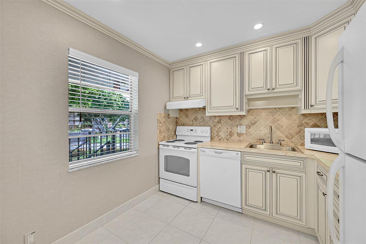 23 Abbey Lane 202