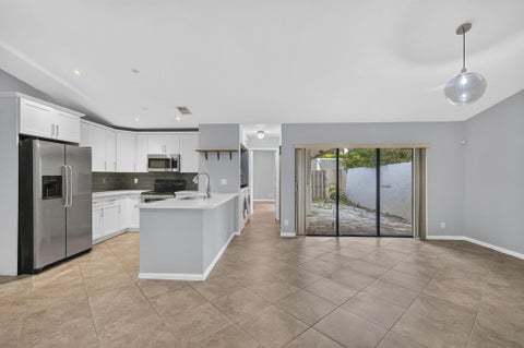 Tiny photo for 3076 S Oakland Forest Drive #503, Oakland Park, FL 33309 (MLS # B26050690)