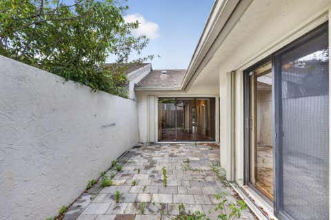 Tiny photo for 3076 S Oakland Forest Drive #503, Oakland Park, FL 33309 (MLS # B26050690)