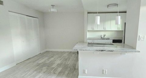 115 Sw 1st Avenue 2 Boynton Beach FL 33435