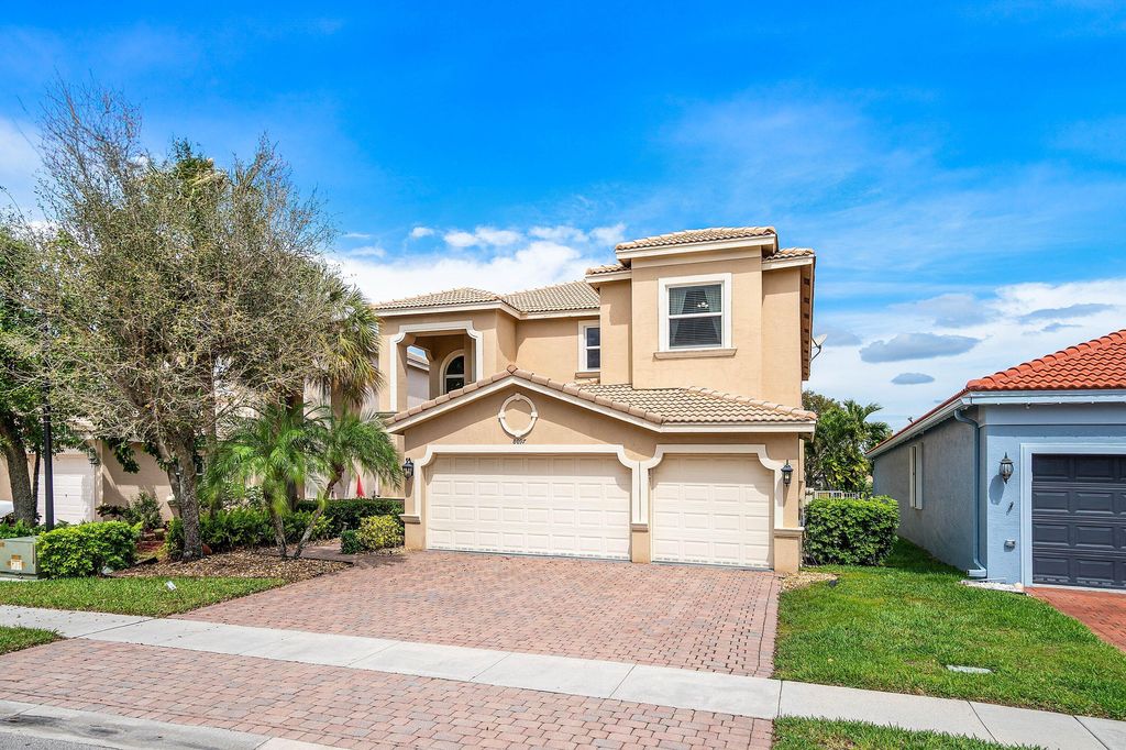 Photo of 8097 Via Bolzano, Lake Worth, FL 33467 (MLS # R11168486)