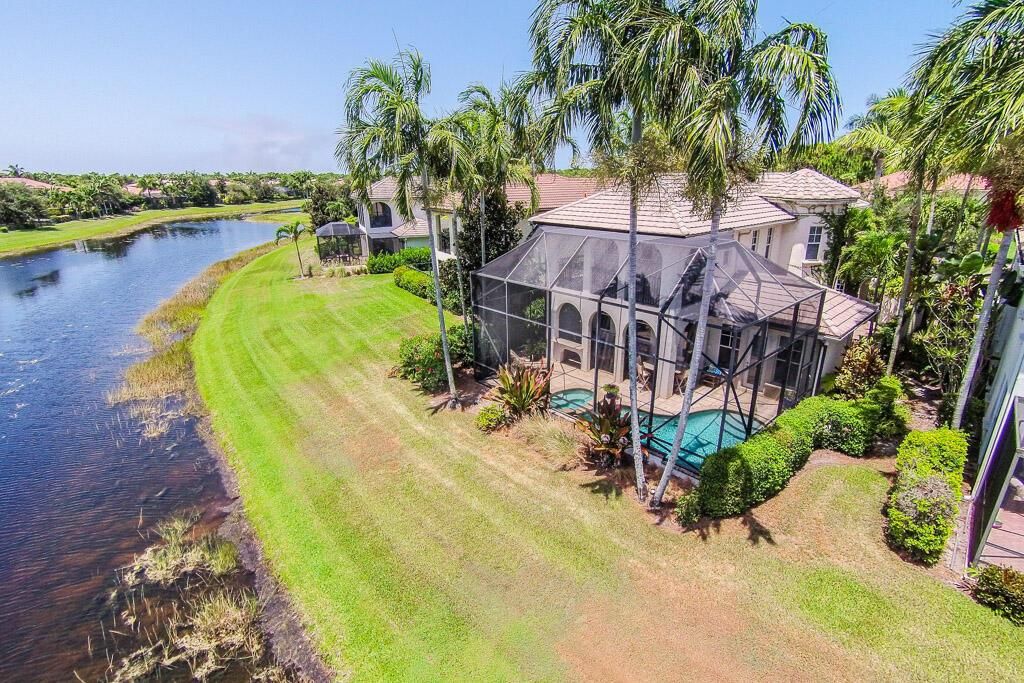 Photo of 705 Bocce Court, Palm Beach Gardens, FL 33410 (MLS # R10872379)