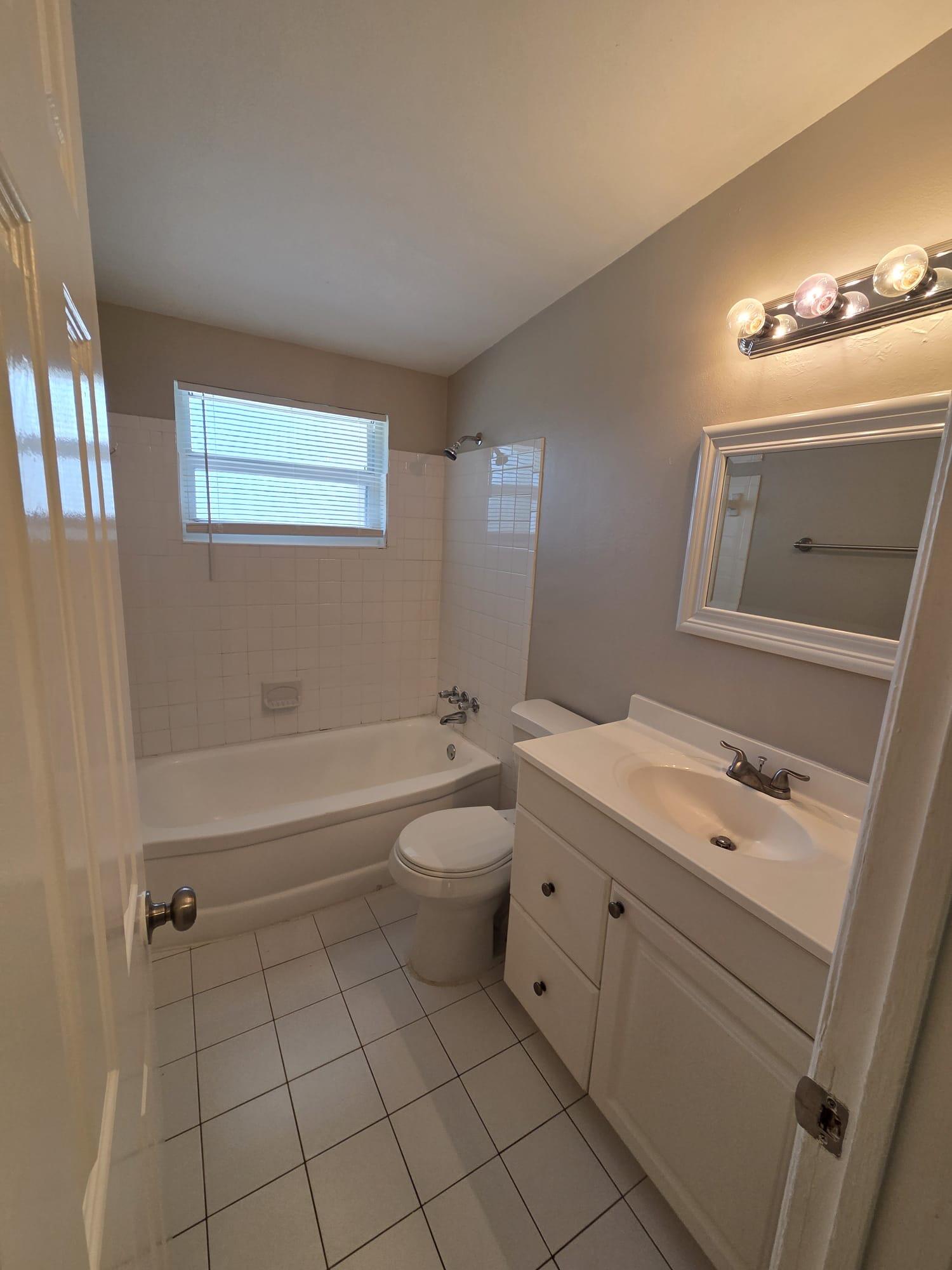 PALM BEACH CABANA COLONY 1 - Residential Lease