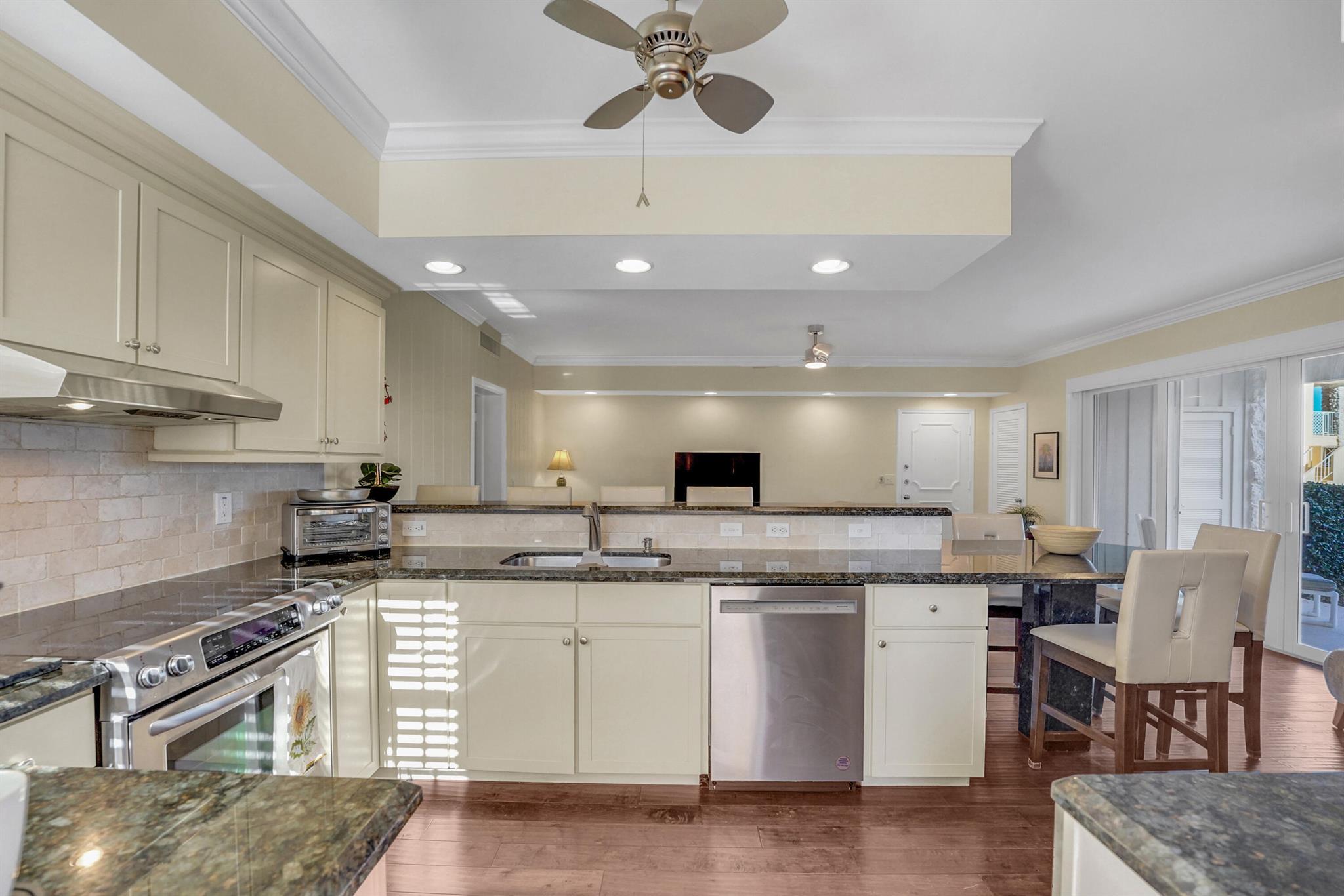 BERMUDA HIGH SOUTH CONDO - Residential Lease