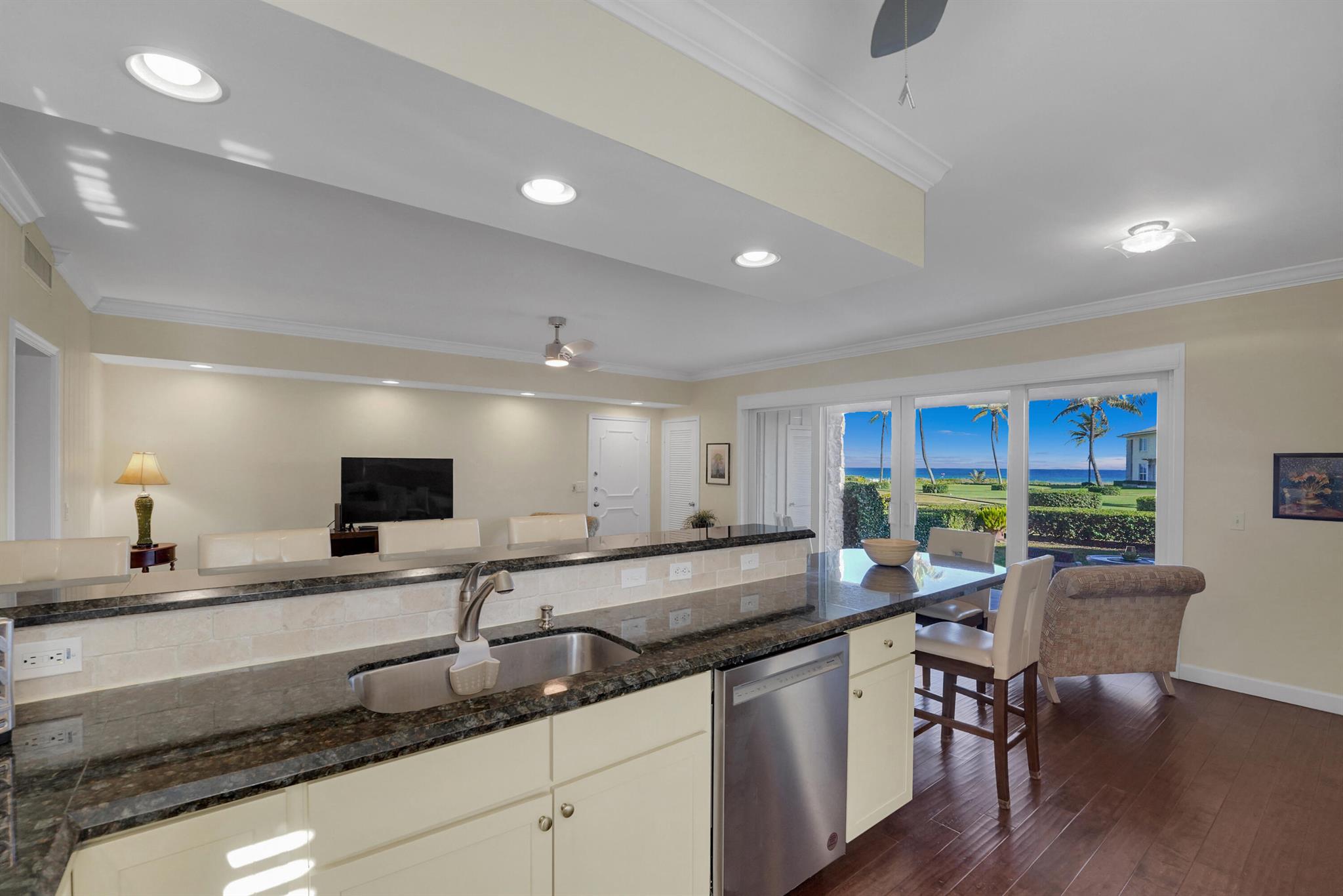 BERMUDA HIGH SOUTH CONDO - Residential Lease