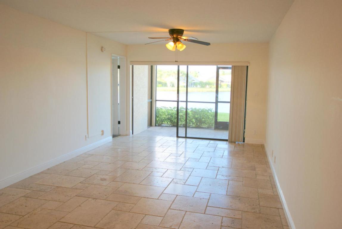 BRIARWOOD CONDO - Residential Lease