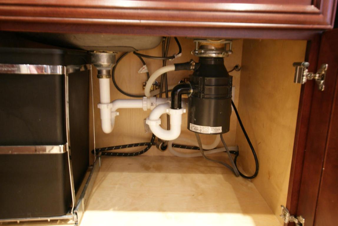 BRIARWOOD CONDO - Residential Lease