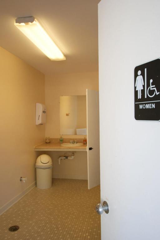 BRIARWOOD CONDO - Residential Lease