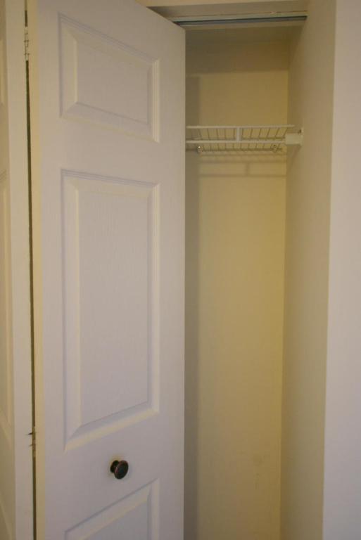 BRIARWOOD CONDO - Residential Lease