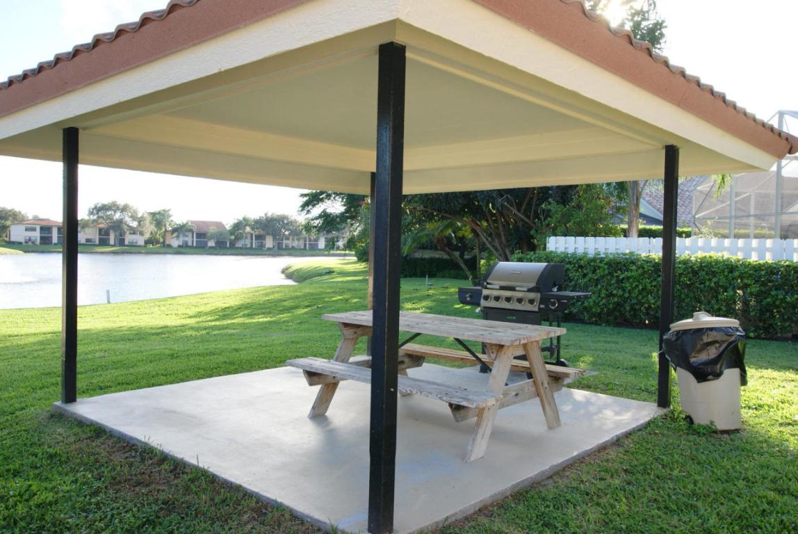 BRIARWOOD CONDO - Residential Lease