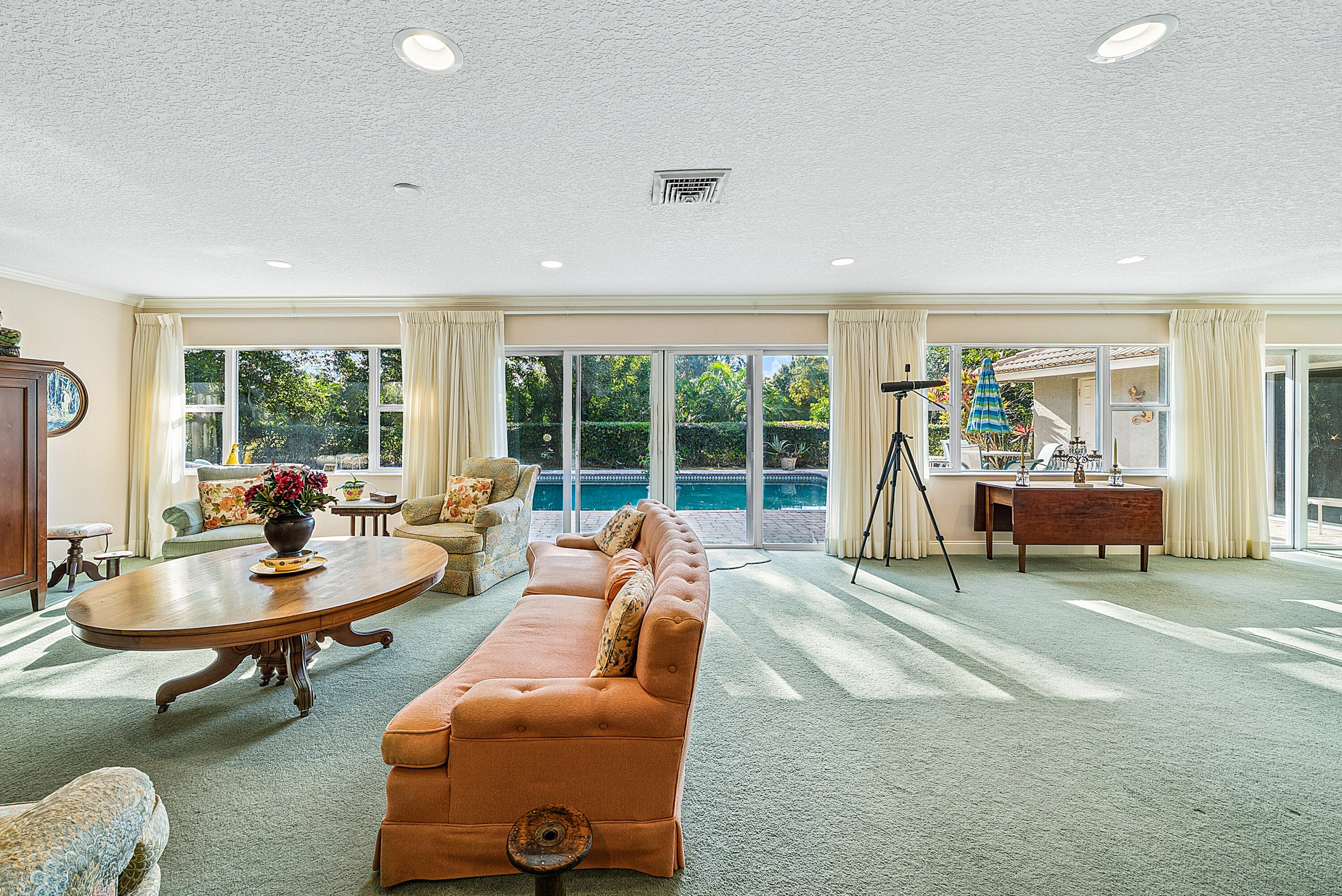 CITY OF ATLANTIS - Residential