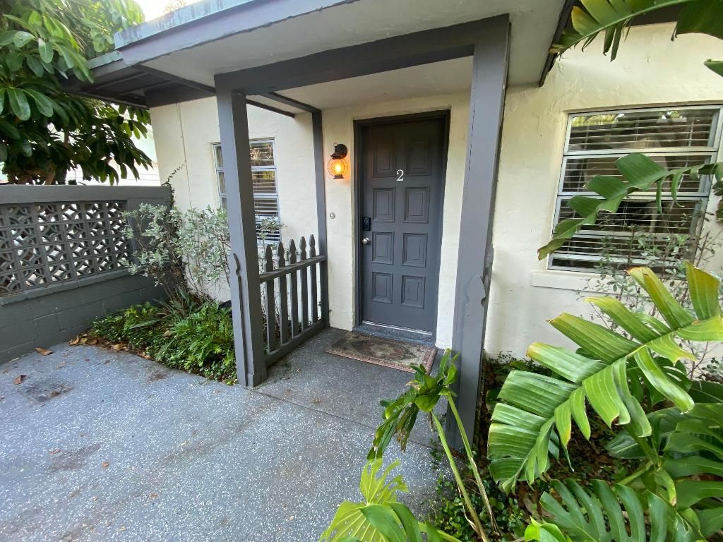 Photo of 131 S Federal Highway #2, Lake Worth Beach, FL 33460 (MLS # R11109744)