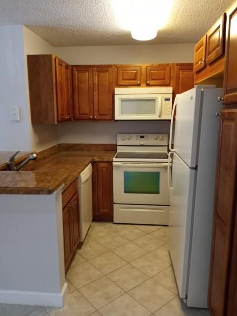 Coco Parc Condo - Residential Lease